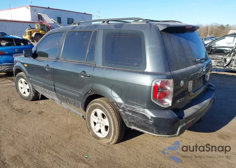 2006 Honda Pilot Lx z USA, uszkodzony, nr VIN 5FNYF18166B010742